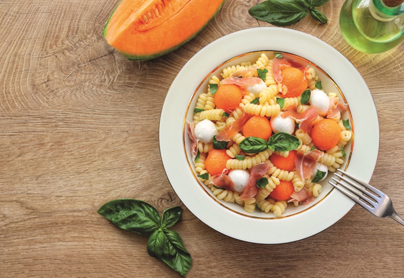 Ricetta pasta fredda con sfere di melone e prosciutto crudo 1907