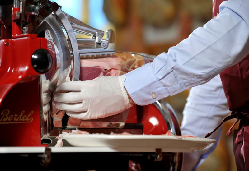 Come affettare i salumi - King's