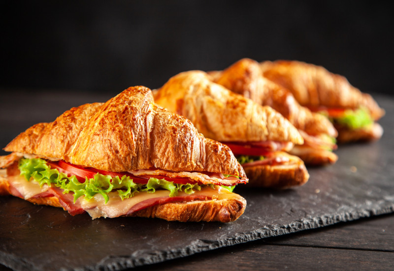 Cornetti di sfoglia farciti - King's