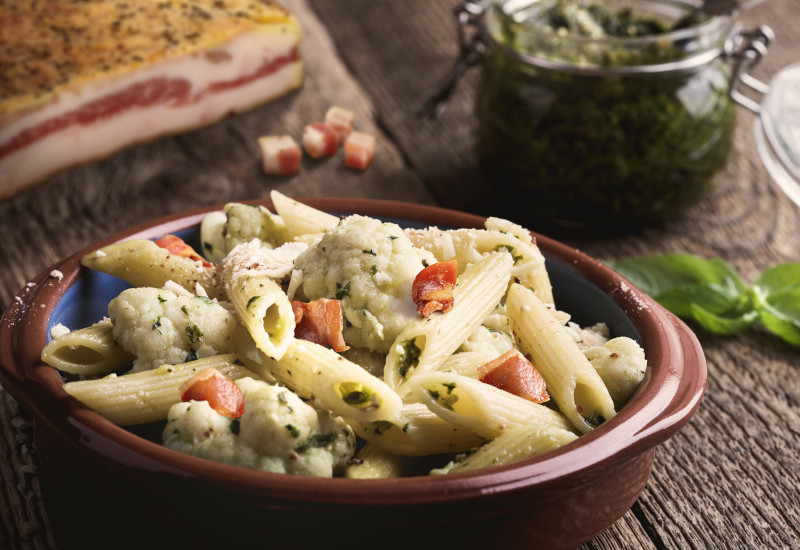 Pasta Cavolfiore e Guanciale - King's