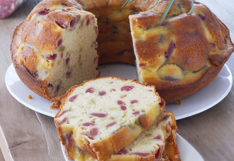 Babà rustico con salame - King's